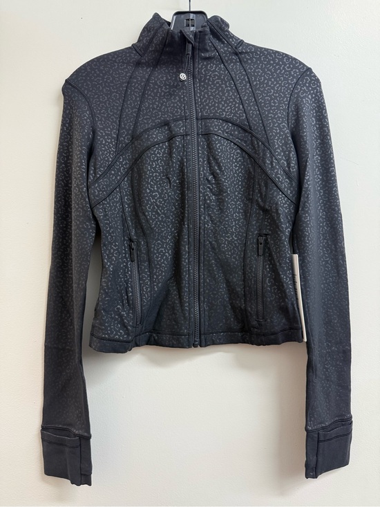 lululemon athletica Jackets & Blazers - LuluLemon Define Cropped Jacket Nulu in Leopardo Shift Micro Emboss Black